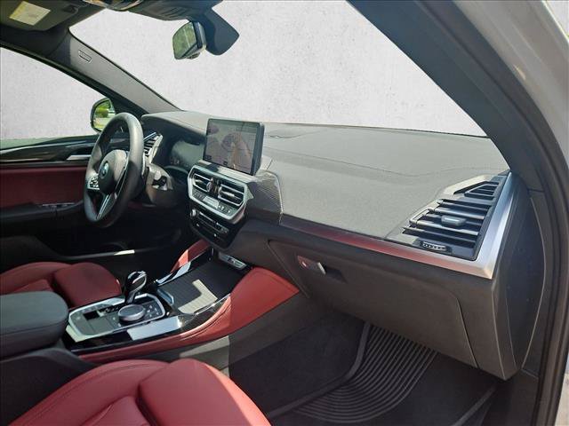 Used 2024 BMW X4 M40i AWD/4WD image 21