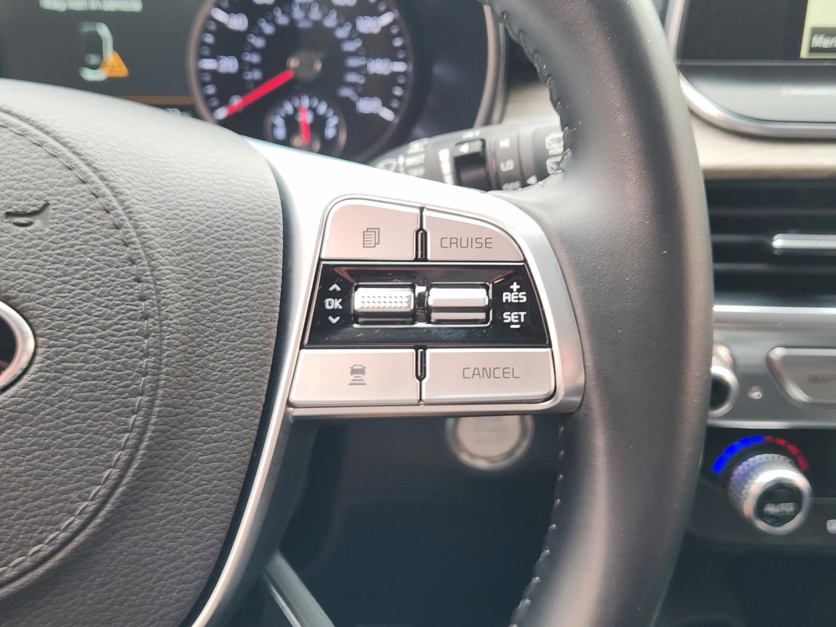 Used 2021 Kia Telluride SX FWD image 26