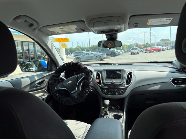 Used 2024 Chevrolet Equinox LT FWD image 27