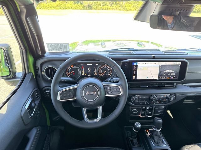 New 2026 Jeep Wrangler Unlimited Sahara AWD/4WD image 12