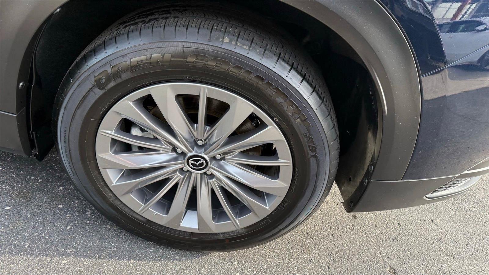 Used 2025 MAZDA CX-90 3.3 Turbo w/ Preferred Package AWD/4WD image 17