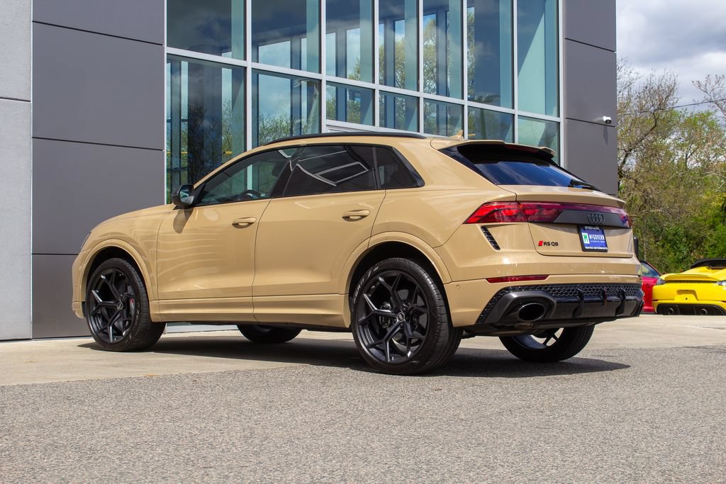 Used 2025 Audi RS Q8 performance AWD/4WD image 8