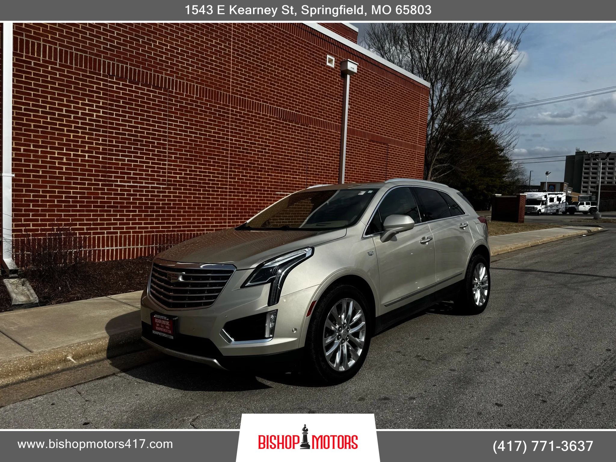 Used 2017 Cadillac XT5 Platinum w/ Driver Assist Package