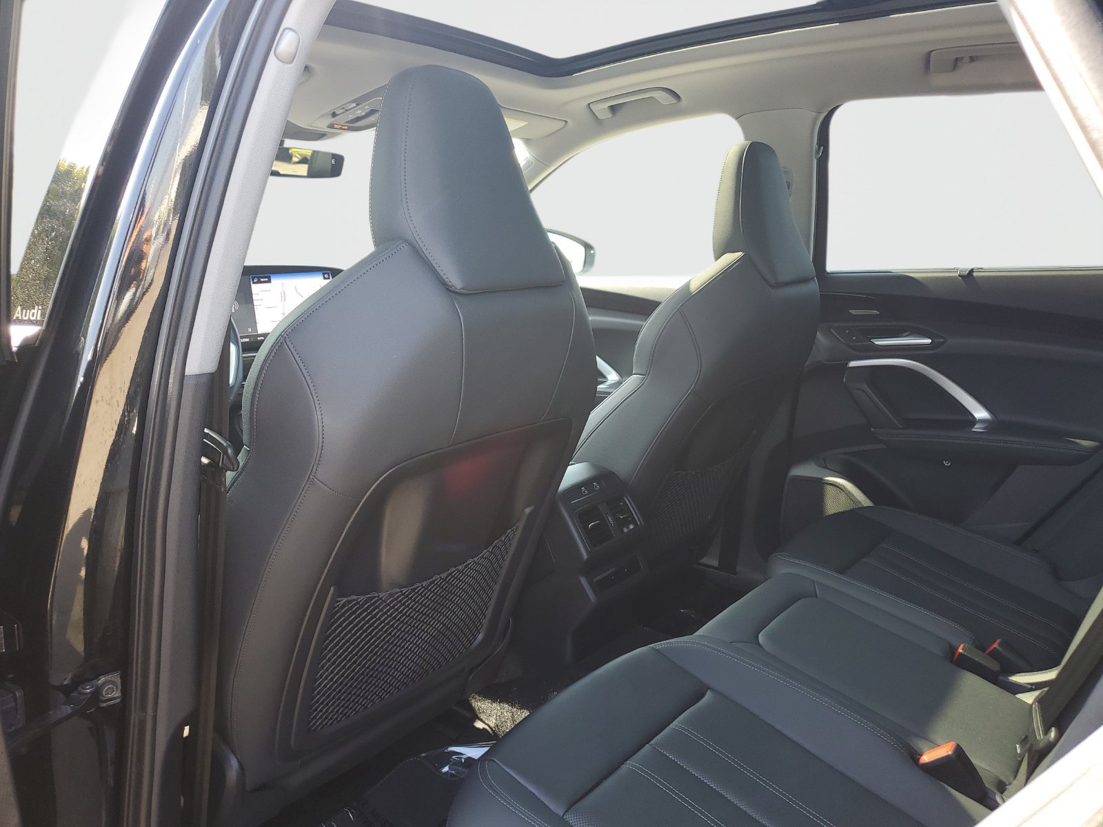Used 2025 Audi Q5 Premium w/ Premium Plus AWD/4WD image 13