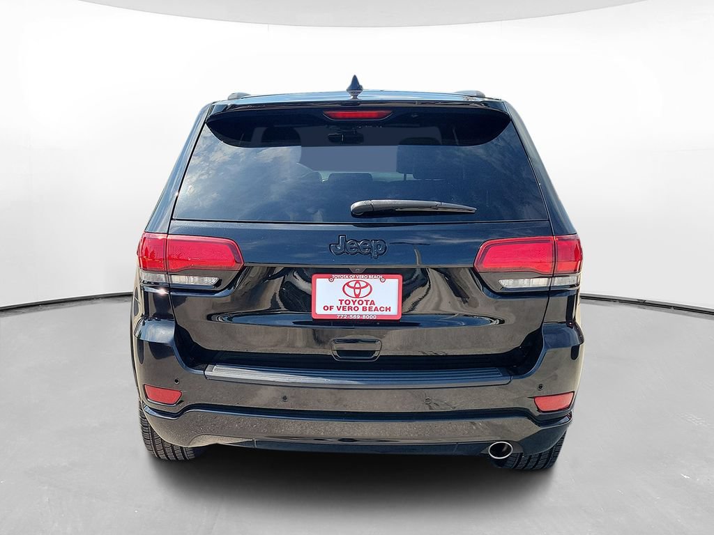 Used 2019 Jeep Grand Cherokee Altitude RWD image 5