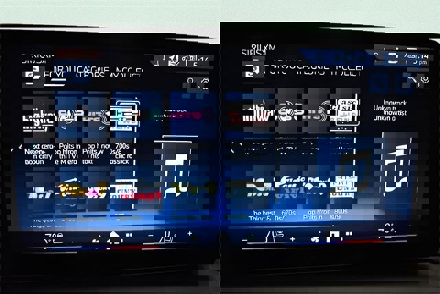 Used 2025 BMW 228i xDrive xDrive w/ Premium Package image 8