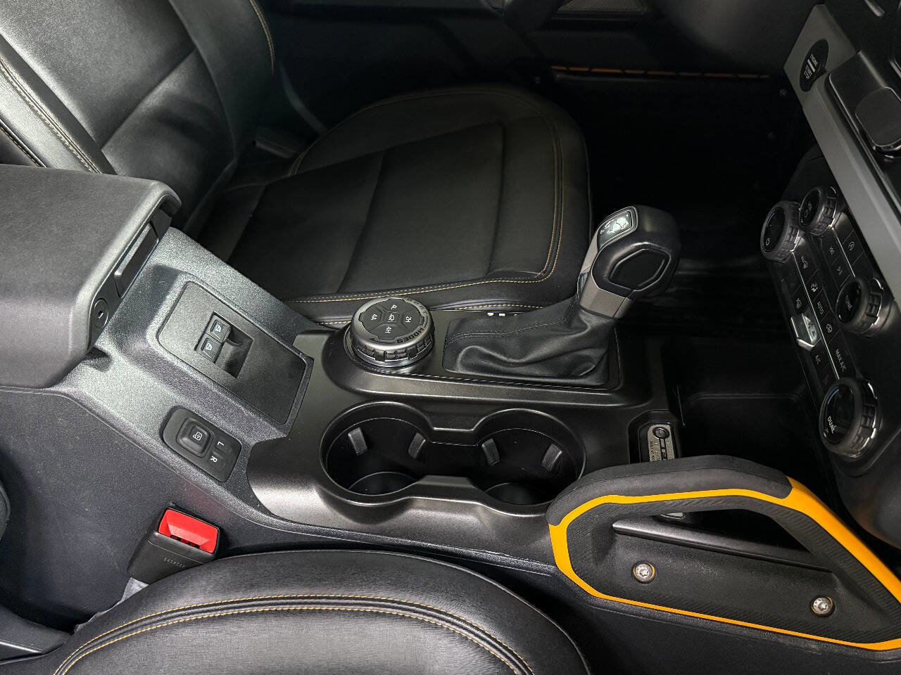 Used 2021 Ford Bronco Badlands image 51