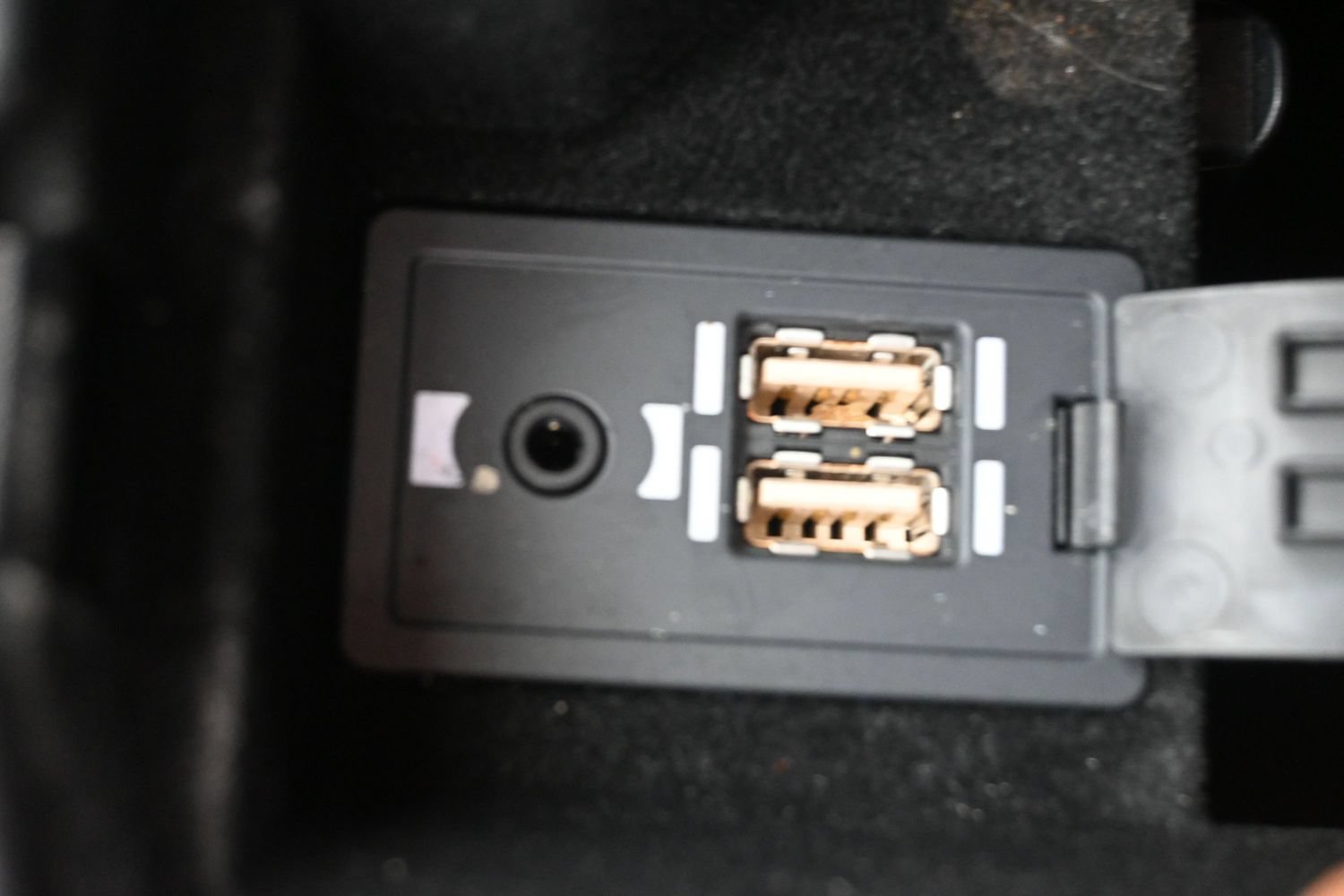 Used 2016 Lexus IS 200t RWD image 38