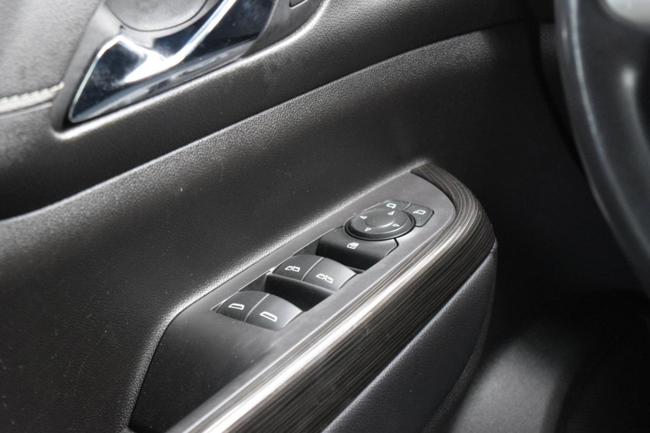 Used 2021 GMC Acadia SLT FWD image 20