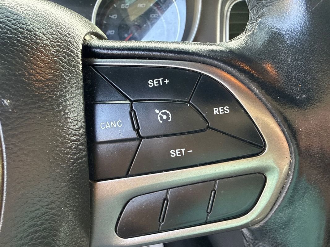 Used 2021 Dodge Charger SXT w/ Leather Interior Group image 11