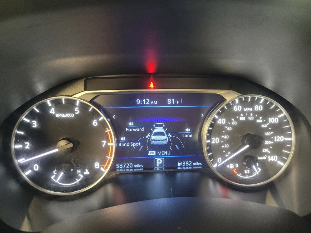 Used 2024 Nissan Altima 2.5 SV image 23