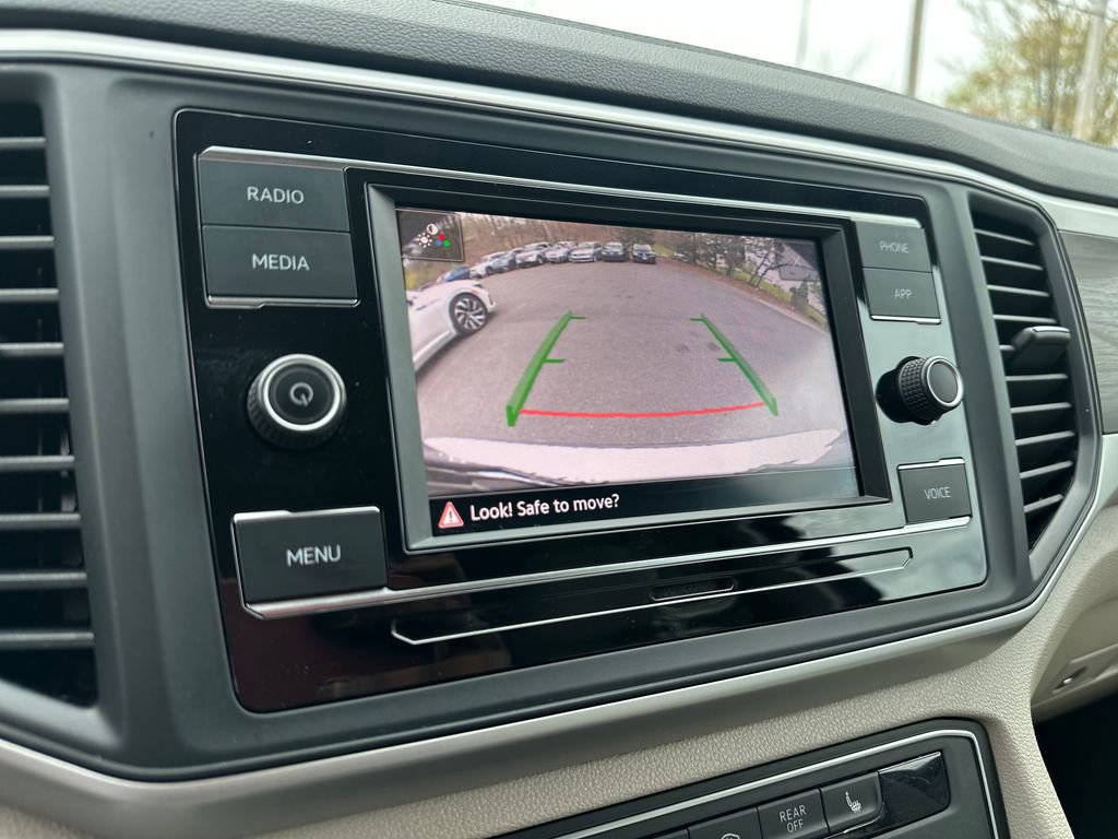 Certified 2023 Volkswagen Atlas SE AWD/4WD image 10