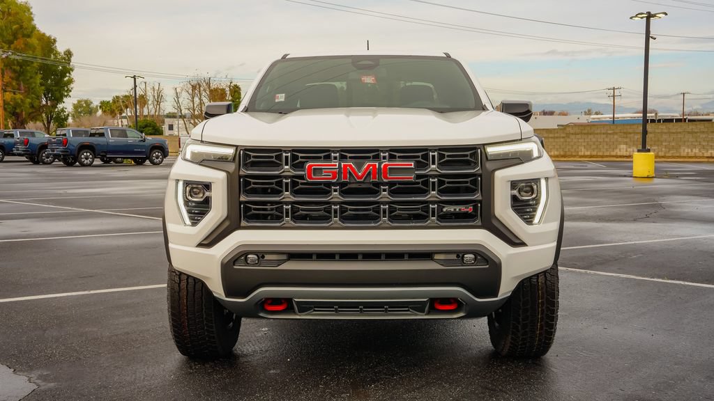 New 2026 GMC Canyon AT4 AWD/4WD image 4