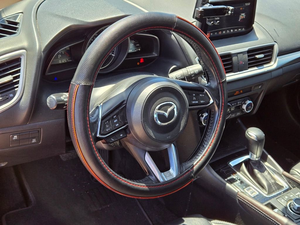 Used 2018 MAZDA MAZDA3 Touring FWD image 9