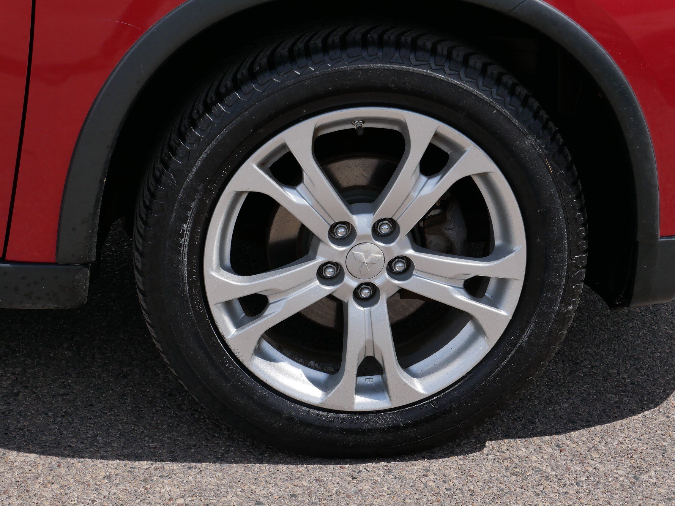 Used 2015 Mitsubishi Outlander SE FWD image 15