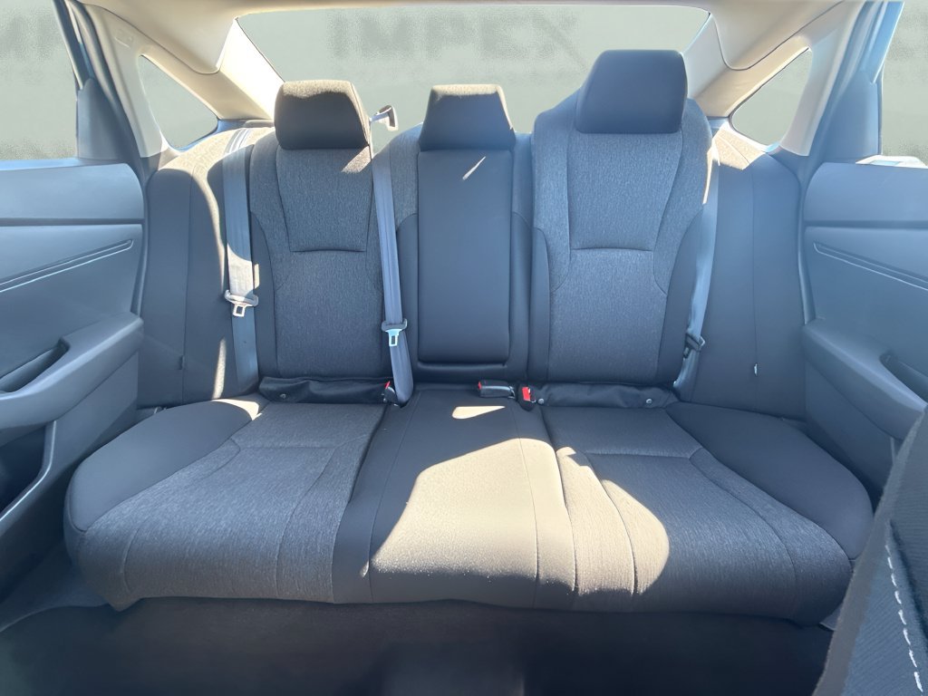 Used 2025 Honda Accord SE image 11