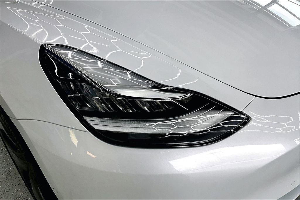 Used 2018 Tesla Model 3 Long Range image 29