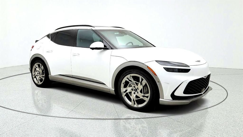 Used 2023 Genesis GV60 Performance AWD/4WD image 3