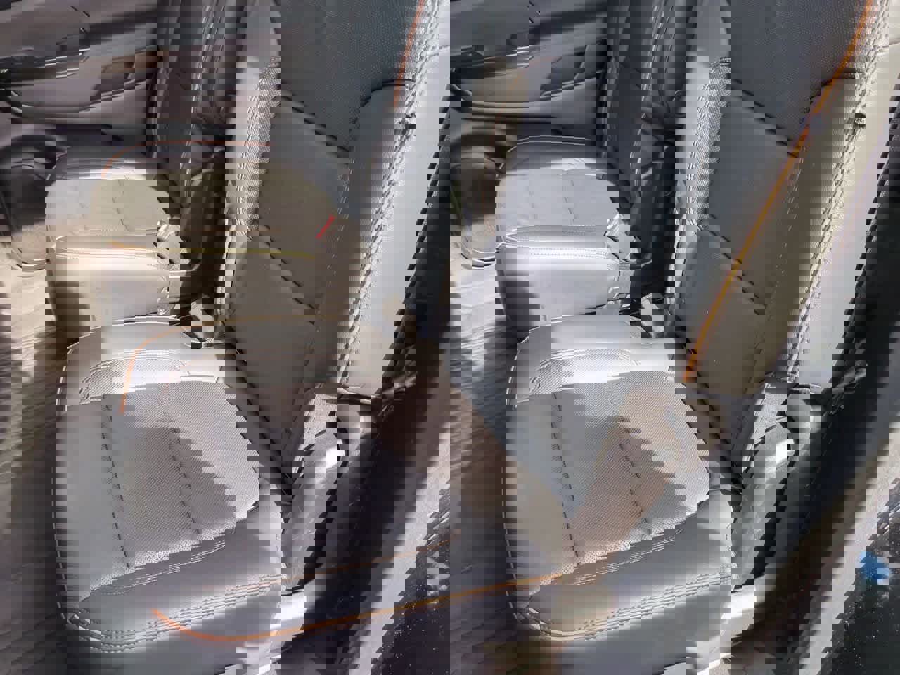 Used 2023 GMC Acadia AT4 w/ Technology Package image 21