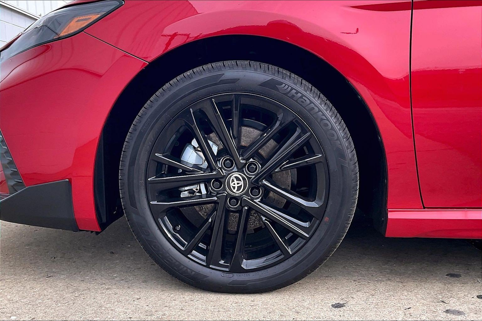 New 2026 Toyota Camry SE AWD/4WD image 15