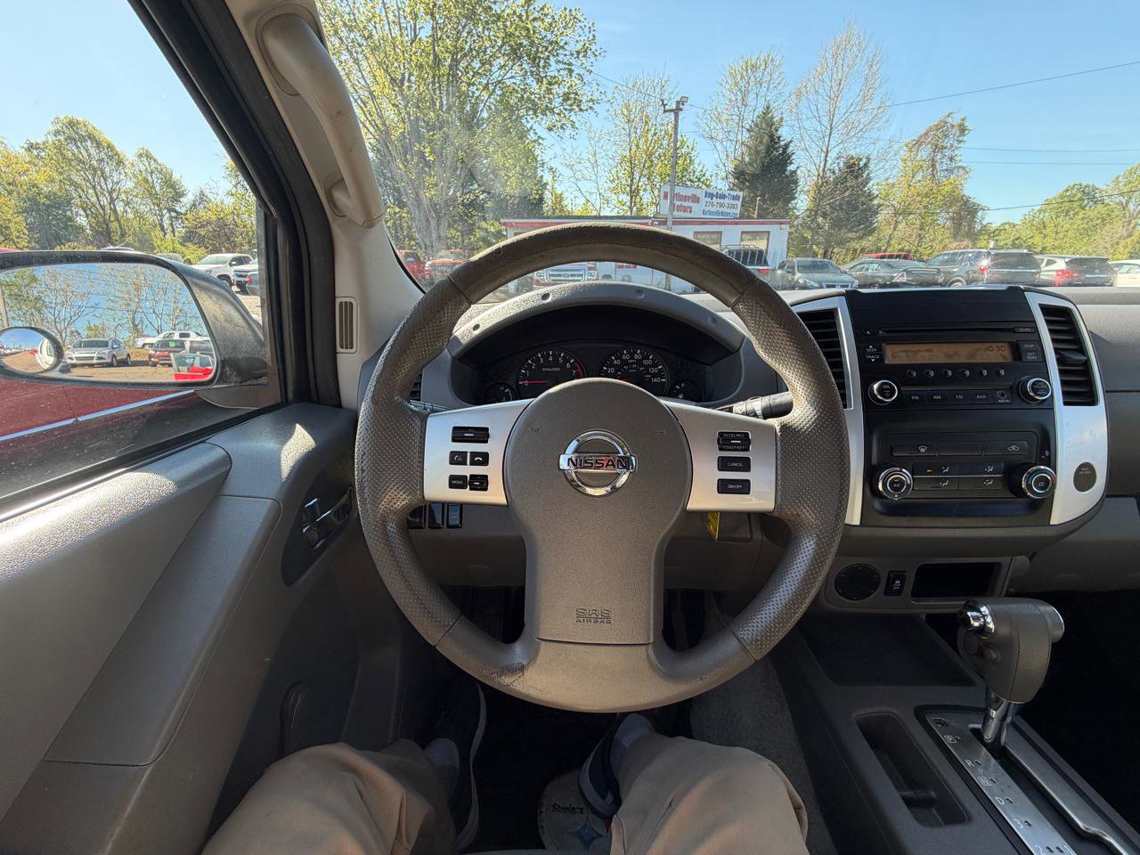 Used 2015 Nissan Frontier S RWD image 16