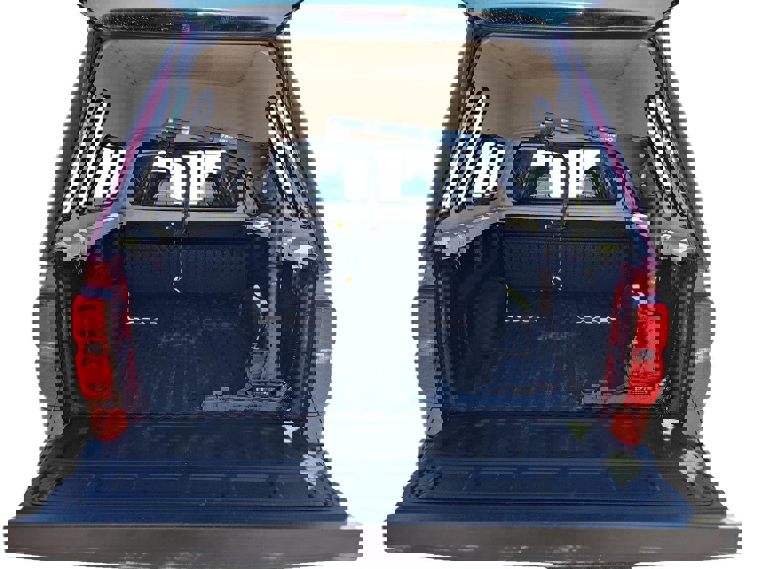 Used 2018 Chevrolet Silverado 1500 LT w/ All Star Edition image 19