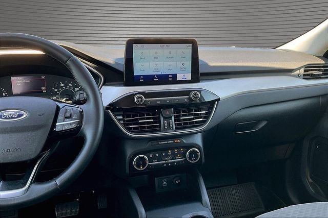 Used 2022 Ford Escape SE w/ Convenience Package AWD/4WD image 9