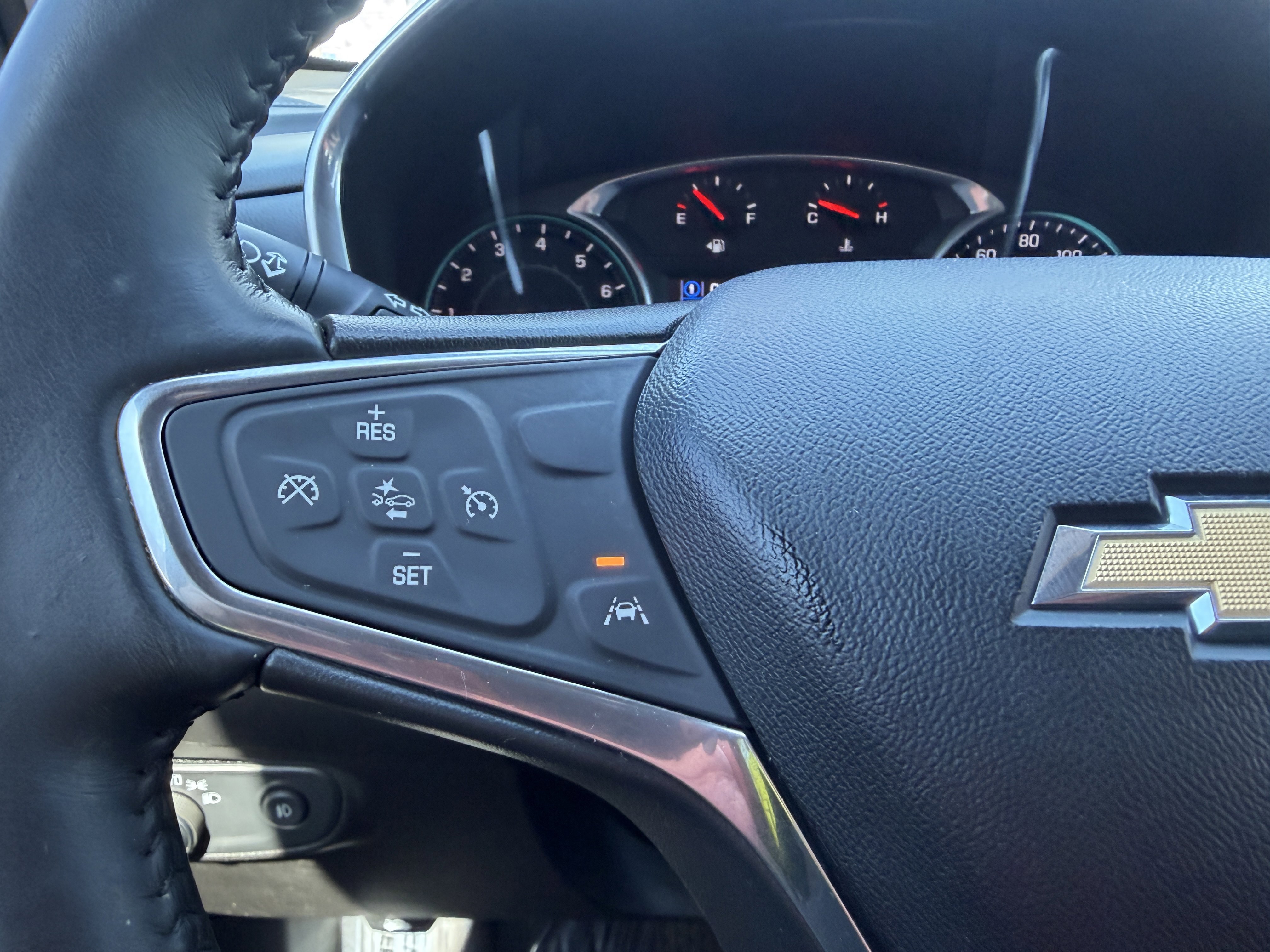 Used 2020 Chevrolet Equinox LT image 28