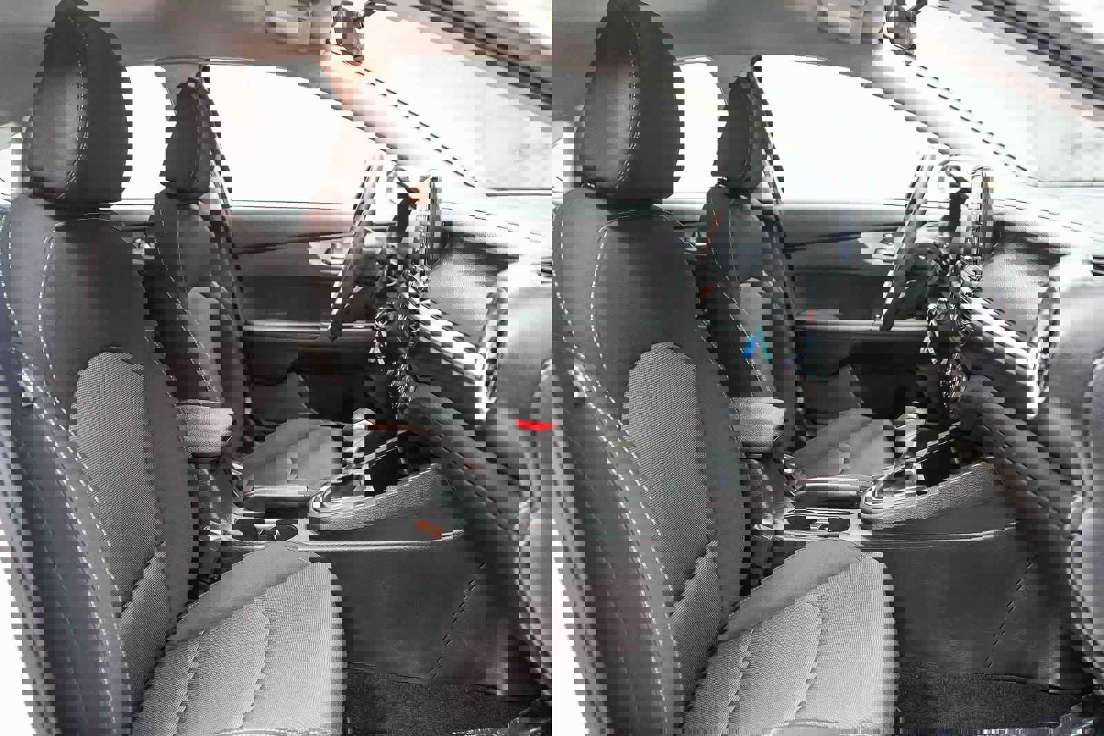 Used 2023 Kia Forte LXS image 16