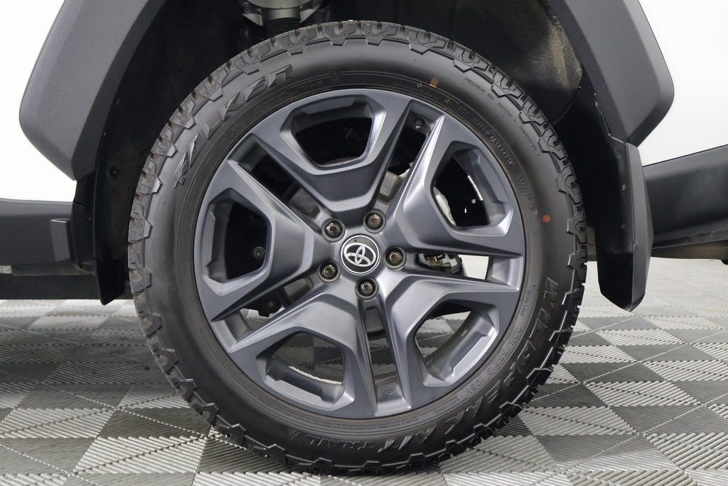 Used 2022 Toyota RAV4 Adventure w/ Convenience Package image 16