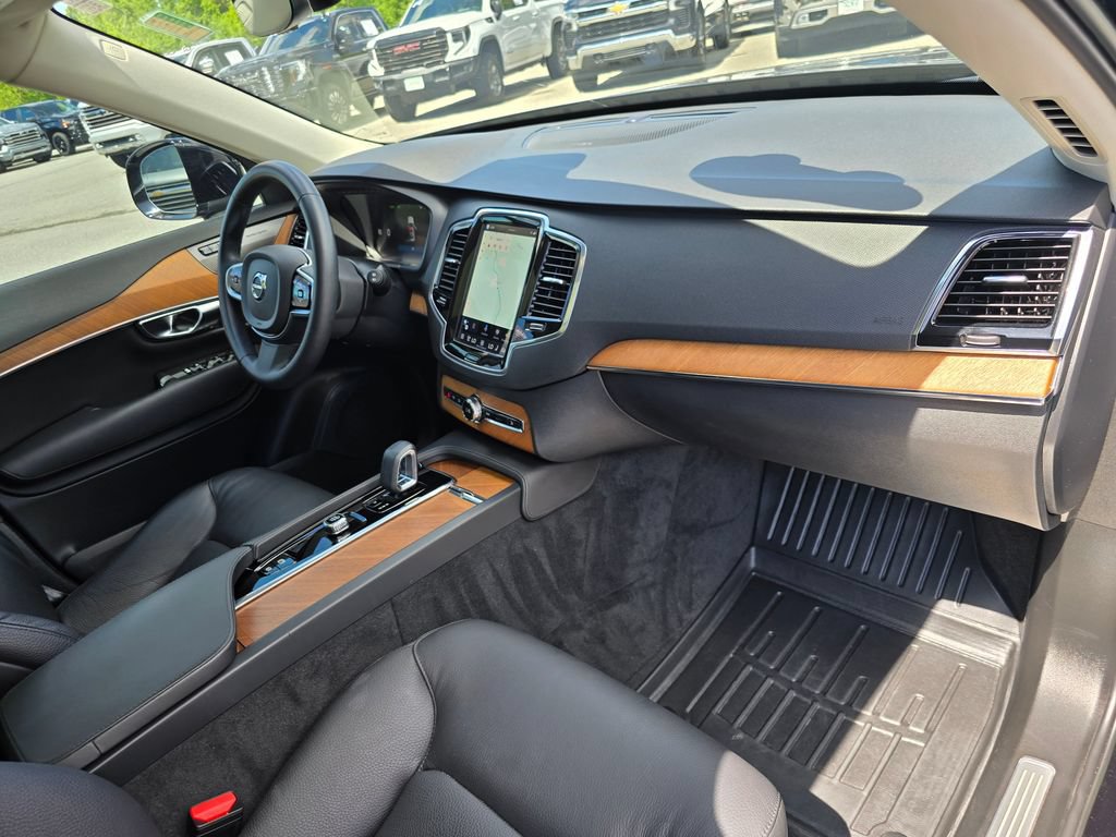 Used 2023 Volvo XC90 B6 Plus w/ Protection Package Premier AWD/4WD image 34