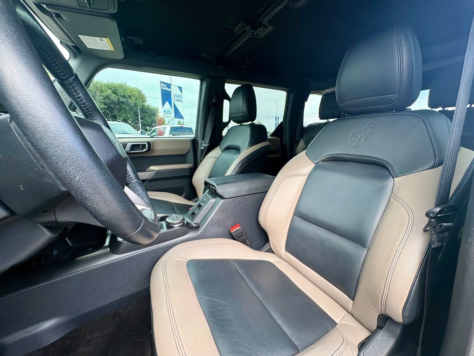 Used 2023 Ford Bronco Wildtrak AWD/4WD image 13