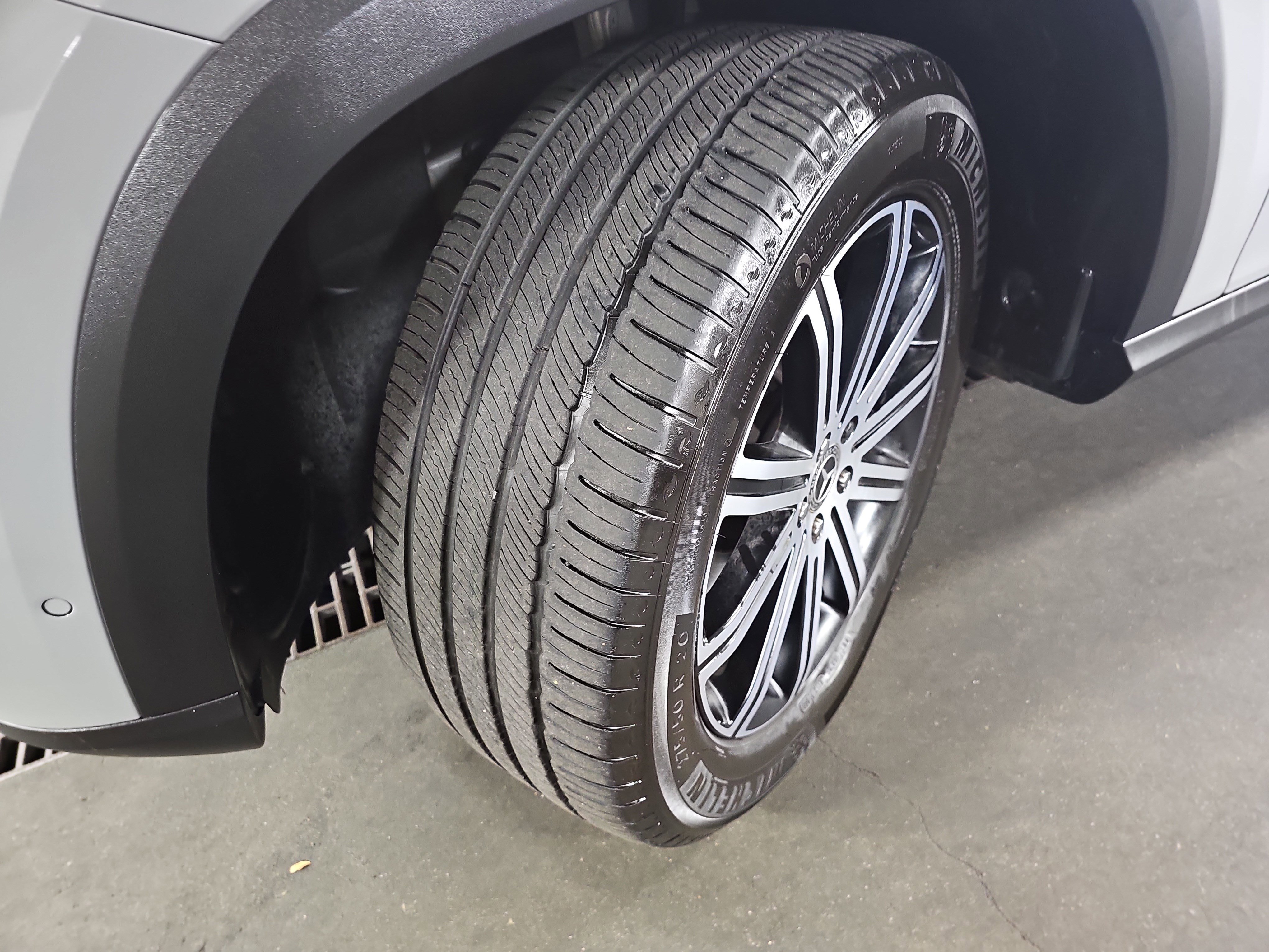 Used 2024 Mercedes-Benz GLE 350 4MATIC image 35