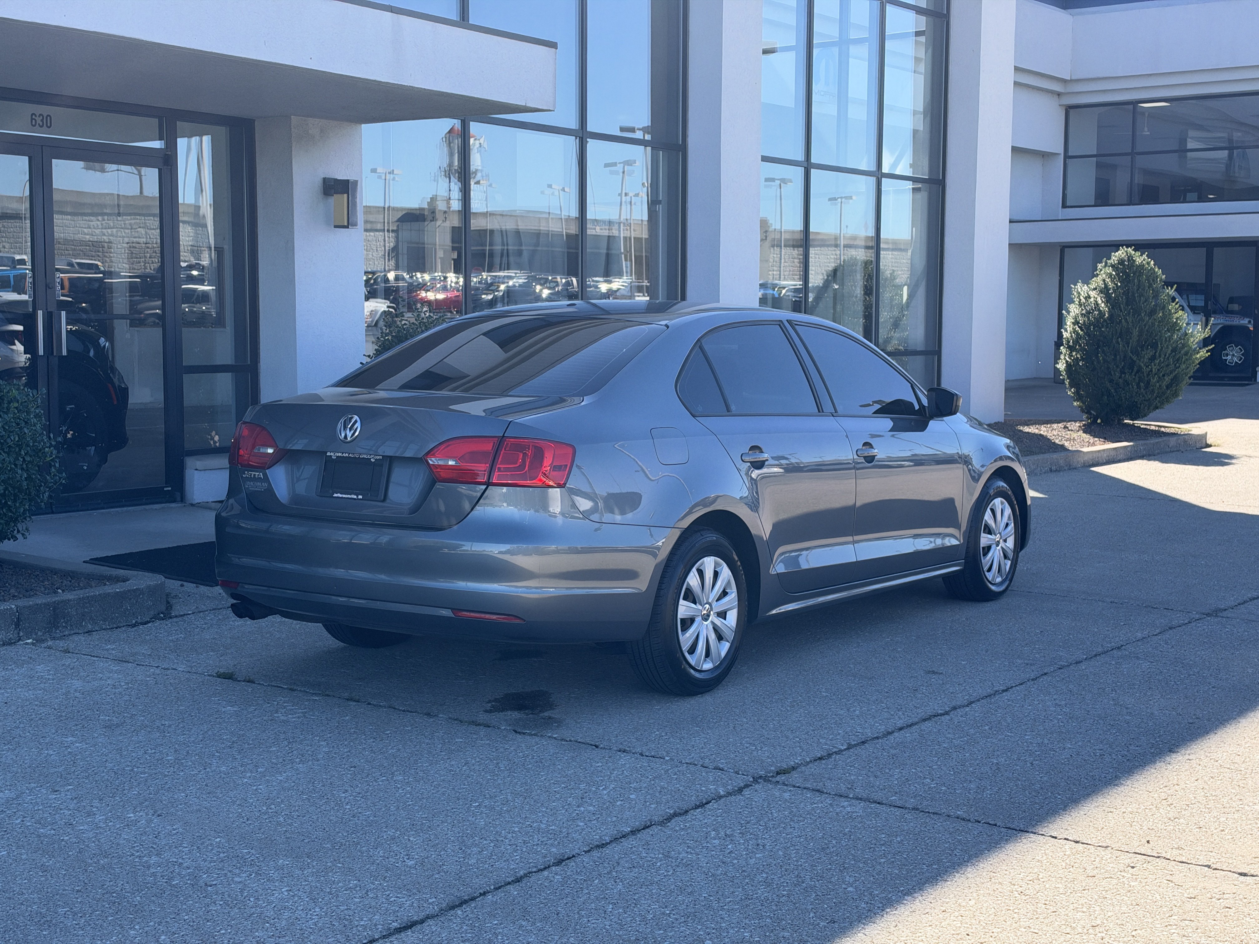 Used 2013 Volkswagen Jetta S FWD image 4