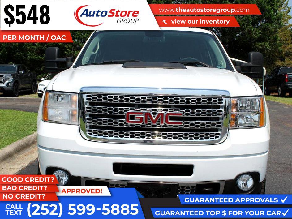 Used 2014 GMC Sierra 2500 Denali w/ Suspension Package, Off-Road image 3