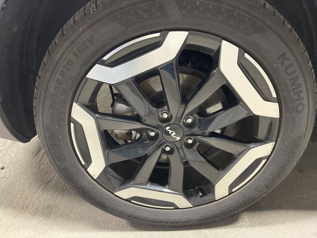 Used 2025 Kia Telluride S image 39