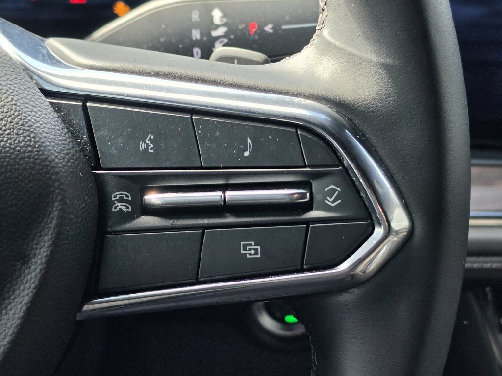 Used 2025 Chevrolet Tahoe LT RWD image 22