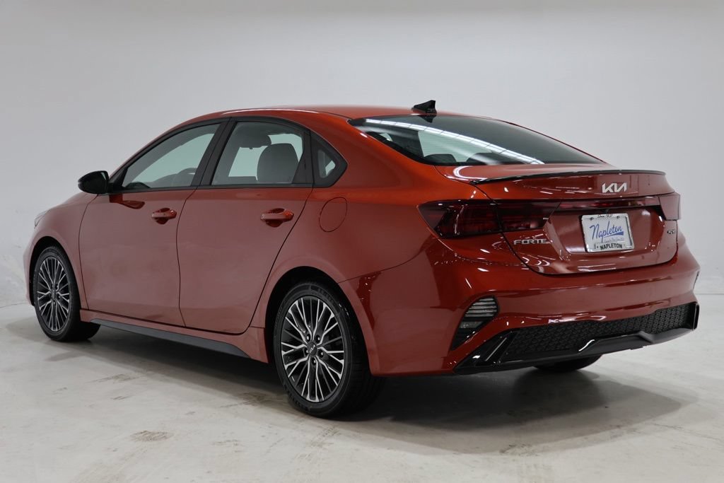 Used 2022 Kia Forte GT-Line w/ GT-Line Premium Package FWD image 5