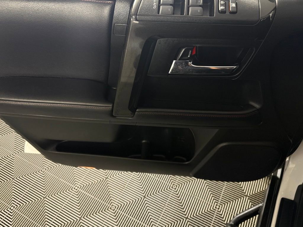 Used 2019 Toyota 4Runner TRD Off-Road Premium AWD/4WD image 25