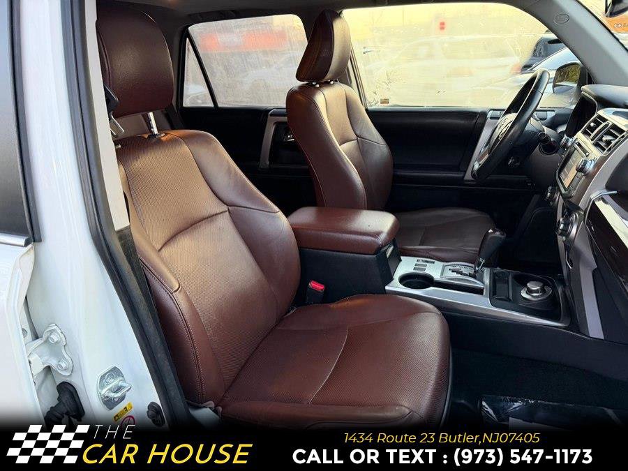 Used 2016 Toyota 4Runner Limited image 19