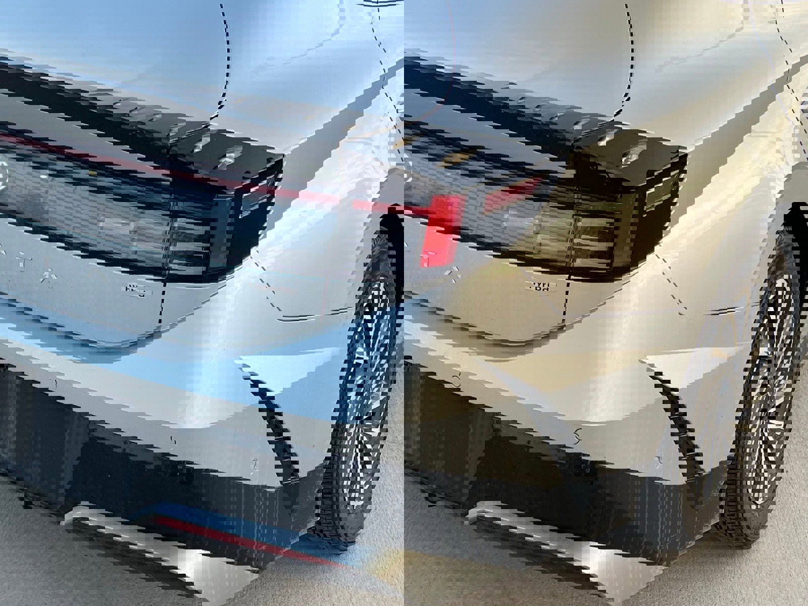 Used 2024 Hyundai Sonata Limited image 14