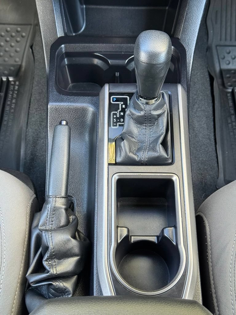 Used 2021 Toyota Tacoma SR5 w/ Technology Package AWD/4WD image 29