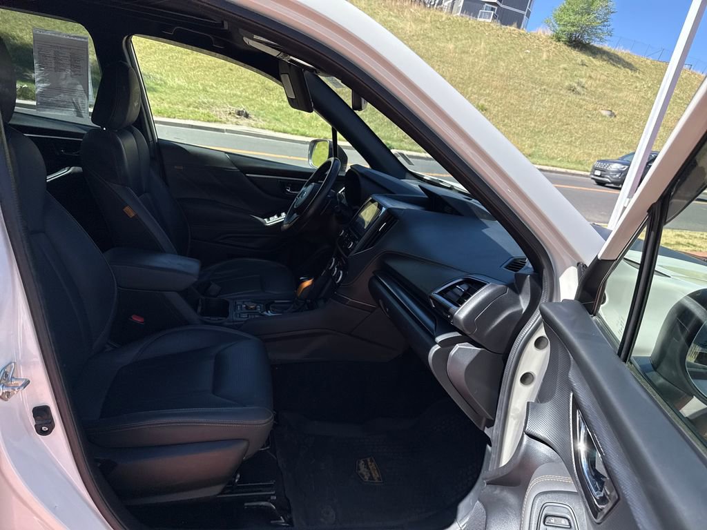 Used 2022 Subaru Forester Wilderness w/ Wilderness Package AWD/4WD image 30