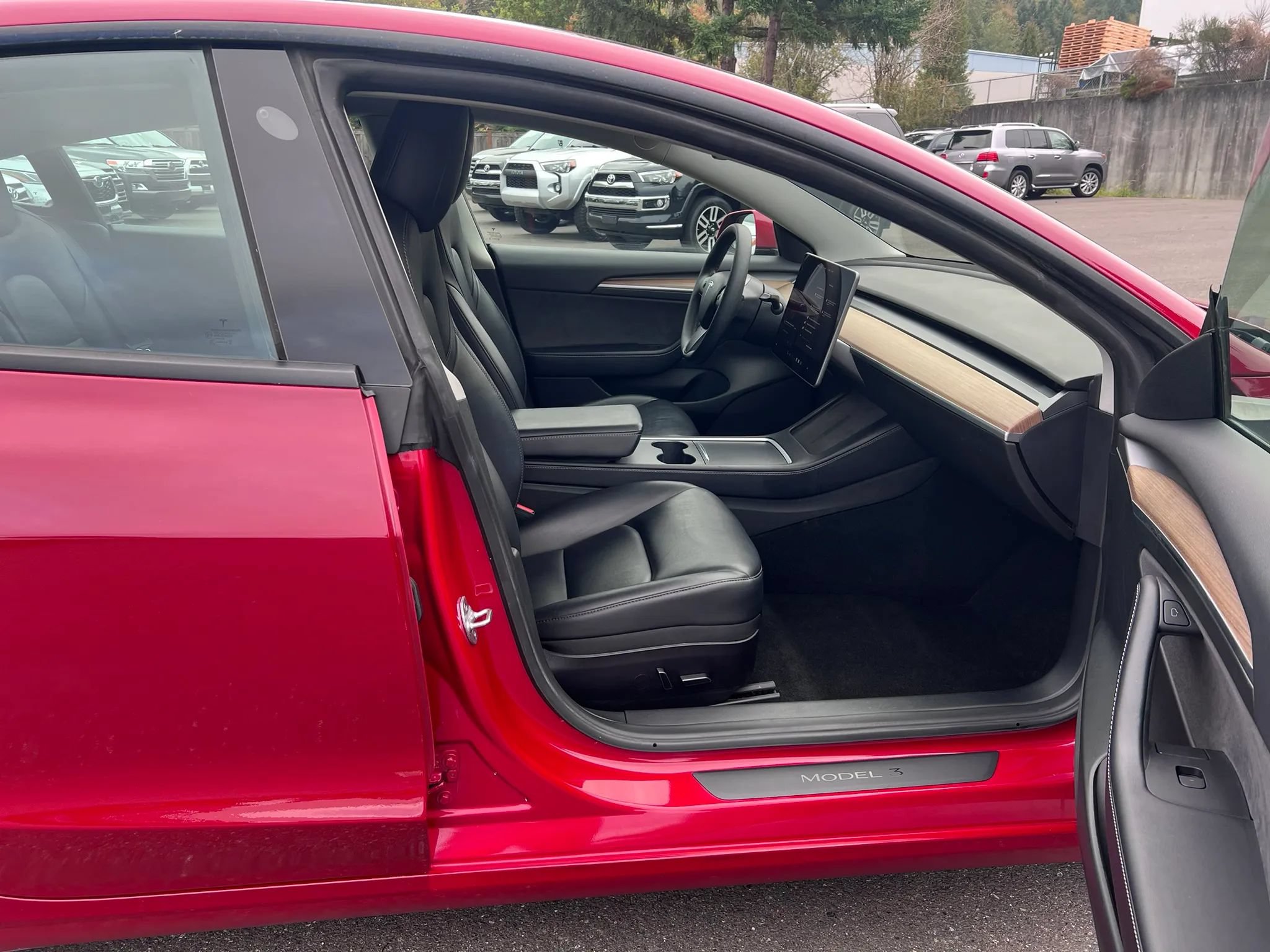 Used 2022 Tesla Model 3 Long Range AWD/4WD image 18