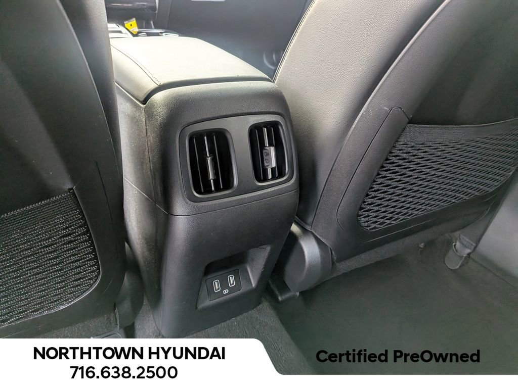 Used 2023 Hyundai Tucson Limited image 39