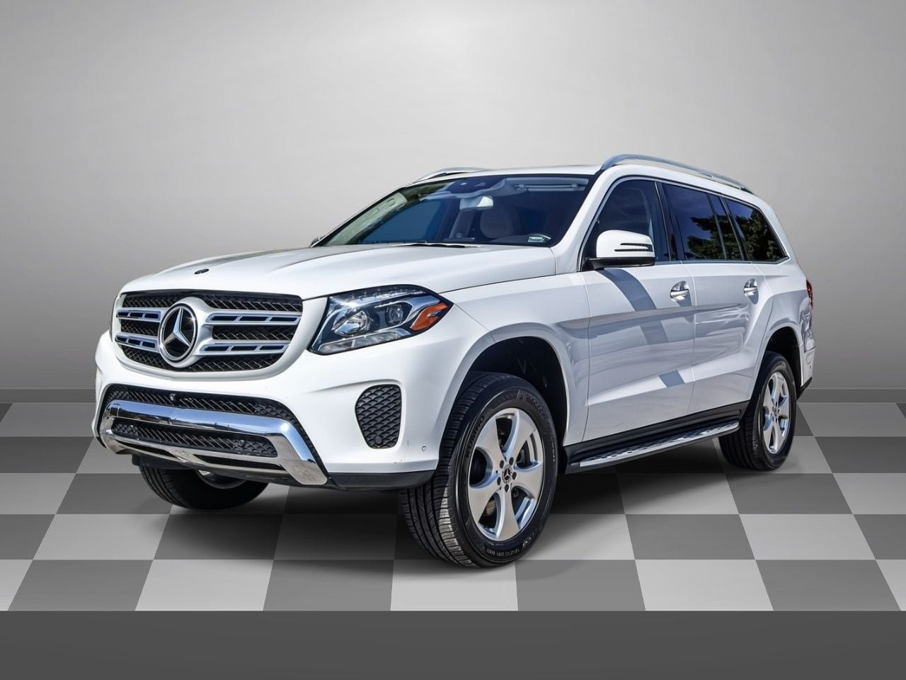 Used 2017 Mercedes-Benz GLS 450 4MATIC image 3