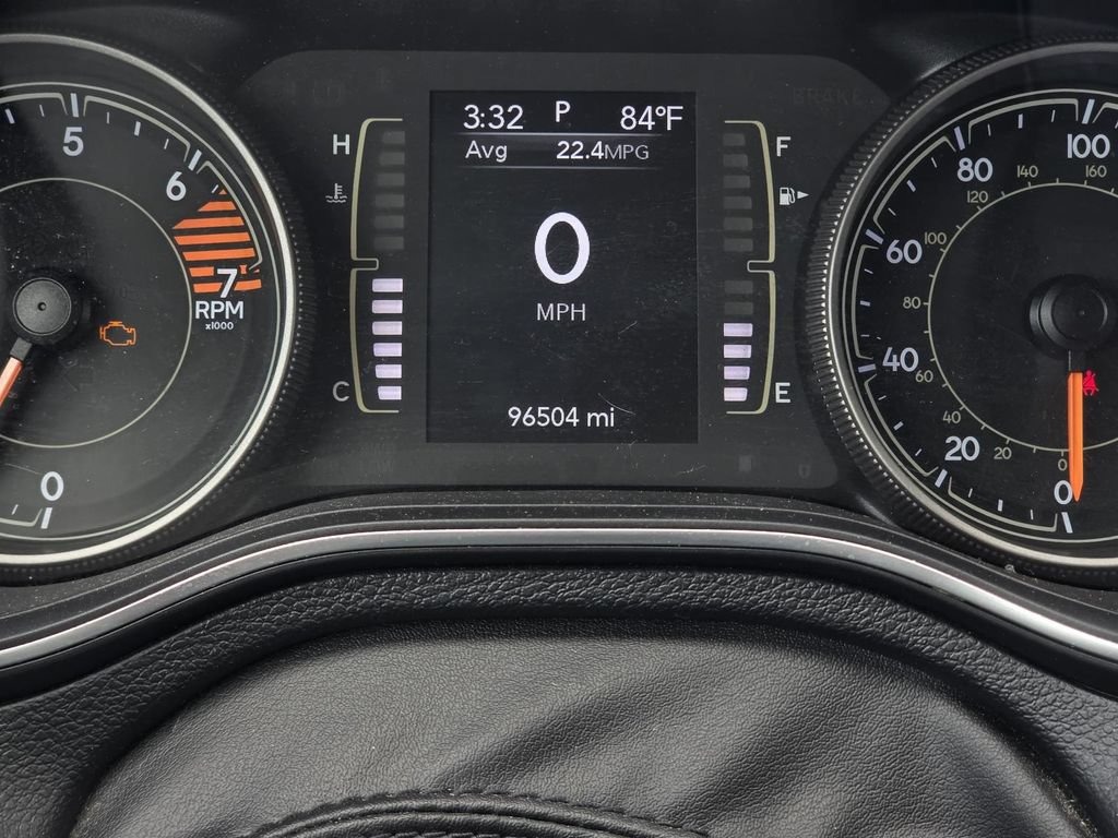 Used 2019 Jeep Cherokee Latitude w/ Popular Appearance Group FWD image 21