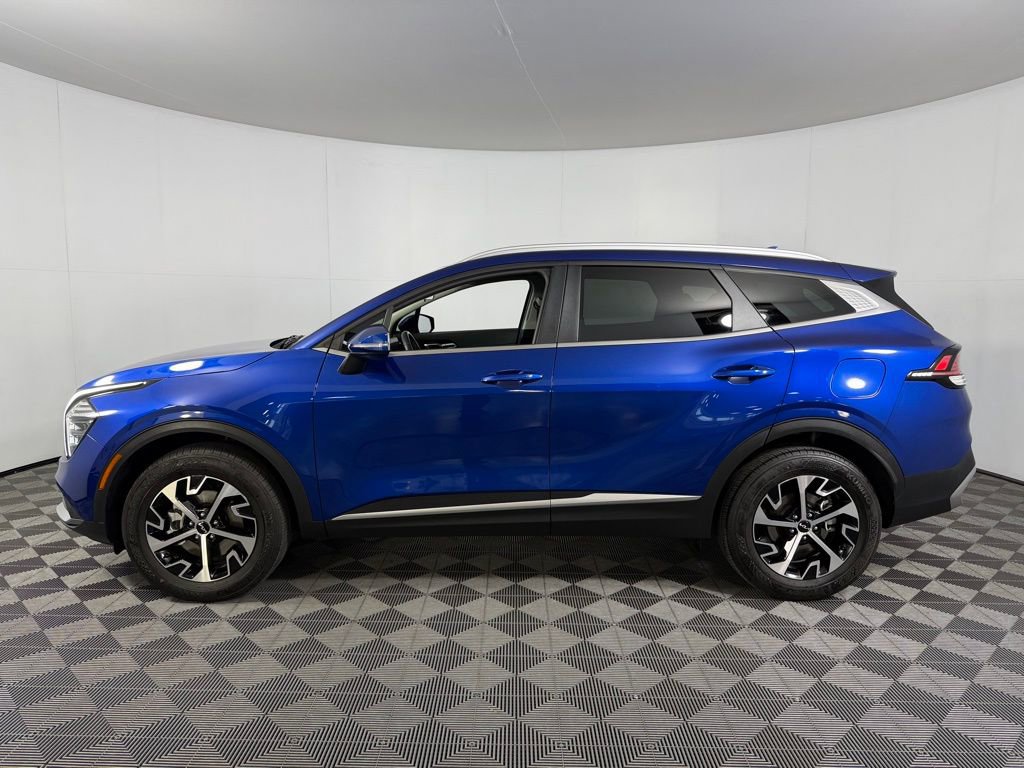 Used 2024 Kia Sportage EX image 10