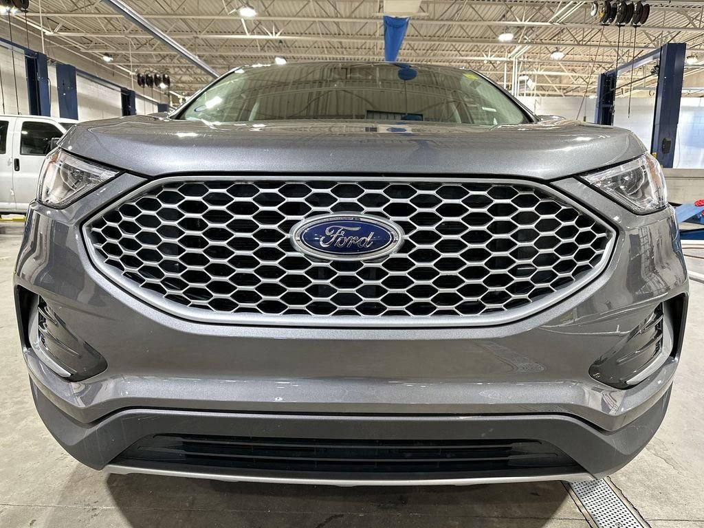 Used 2024 Ford Edge SEL AWD/4WD image 26