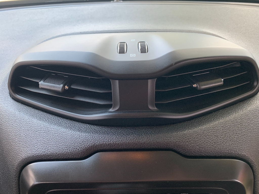 Used 2021 Jeep Renegade Latitude AWD/4WD image 20